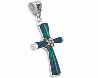 Декоративная подвеска - крестик с зелеными агатами, серебро