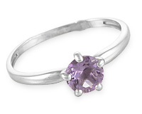 Женское кольцо классической формы с аметистом 0,6 см