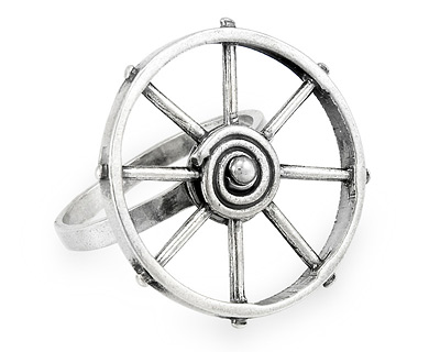Серебряное кольцо - колесо телеги