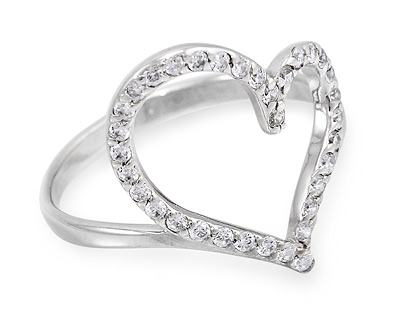Серебряное кольцо-валентинка с сердечком и фианитами большое