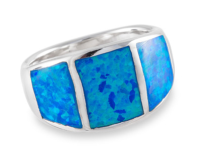 Голубые опалы в серебре, красивый и большой перстень