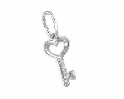 Маленький серебряный ключик с сердцем и фианитами, родир.