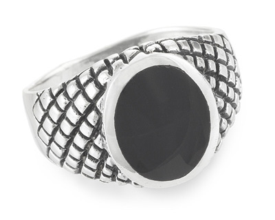 Рифленое мужское кольцо-перстень с ониксом
