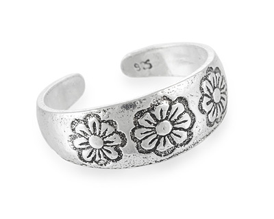 Безразмерное кольцо-обруч с цветочным орнаментом