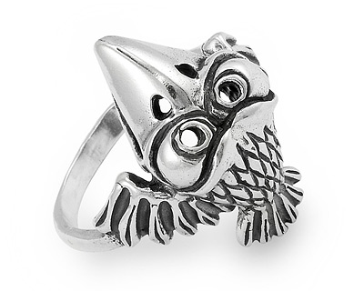 Кольцо блестящее серебряное ворона Каркуша
